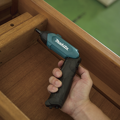 Imagen de ATORNILLADOR INALAMBRICO RECTO 3.6V MAKITA